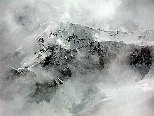 Photo montagne: Vu du Mourre Froid (Champsaur) , les sommets dans le brouillard